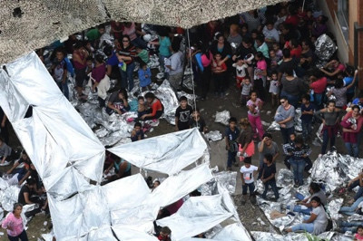 民主灯塔为何成了难民、移民的“悲惨世界”？