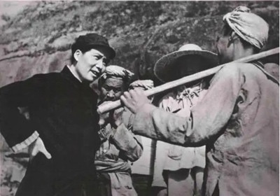 孙青华：毛泽东诗词是一部中国共产党人的奋斗史