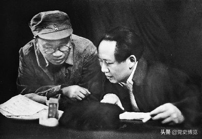 朱德是怎样支持和维护毛泽东的领导核心地位的