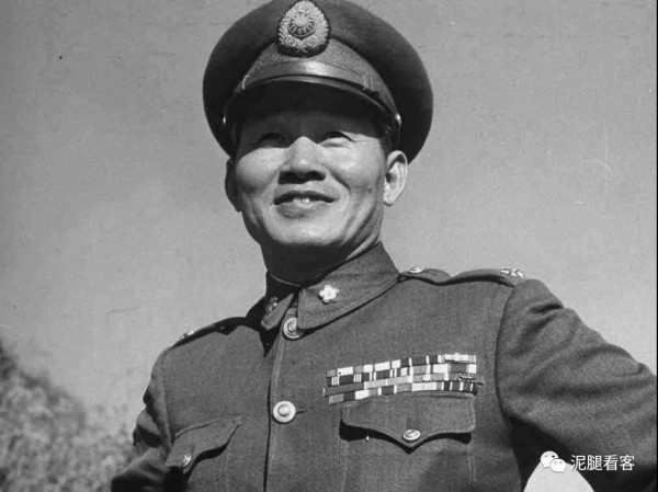 蒋介石到台湾后，美国为何一度想抛弃他？